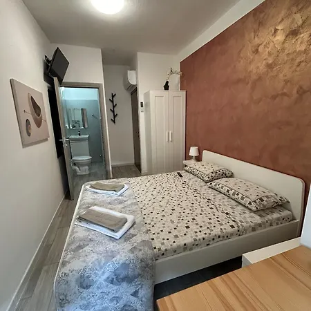 Capri 3* Больцано