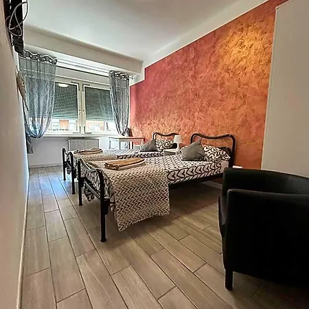 Capri 3* Больцано